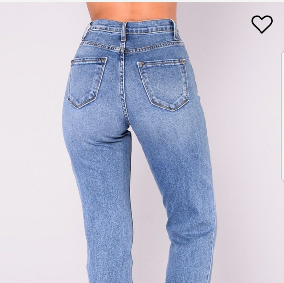 FASHION NOVA CURVE MOM JEANS - Picture 3 of 3